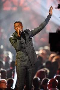 Kelontae Performs No Ordinary Worship