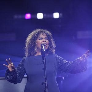 Cece Winans