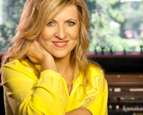 Internationally Renowned Worship Leader Darlene Zschech Extends Longtime Writing/Recording Relationship With Integrity Music