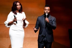 Yolanda Adams and Vashawn Mitchell host -2